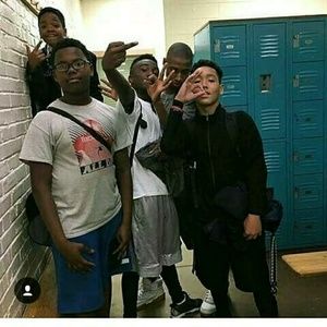 Meet your Posher, Charles